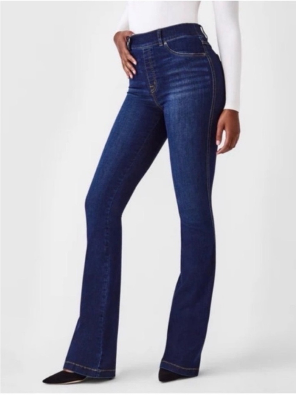 Spanx SPANXshape Every Wear Flare Pull On Dark Wash Blue Jeans Size Medium
